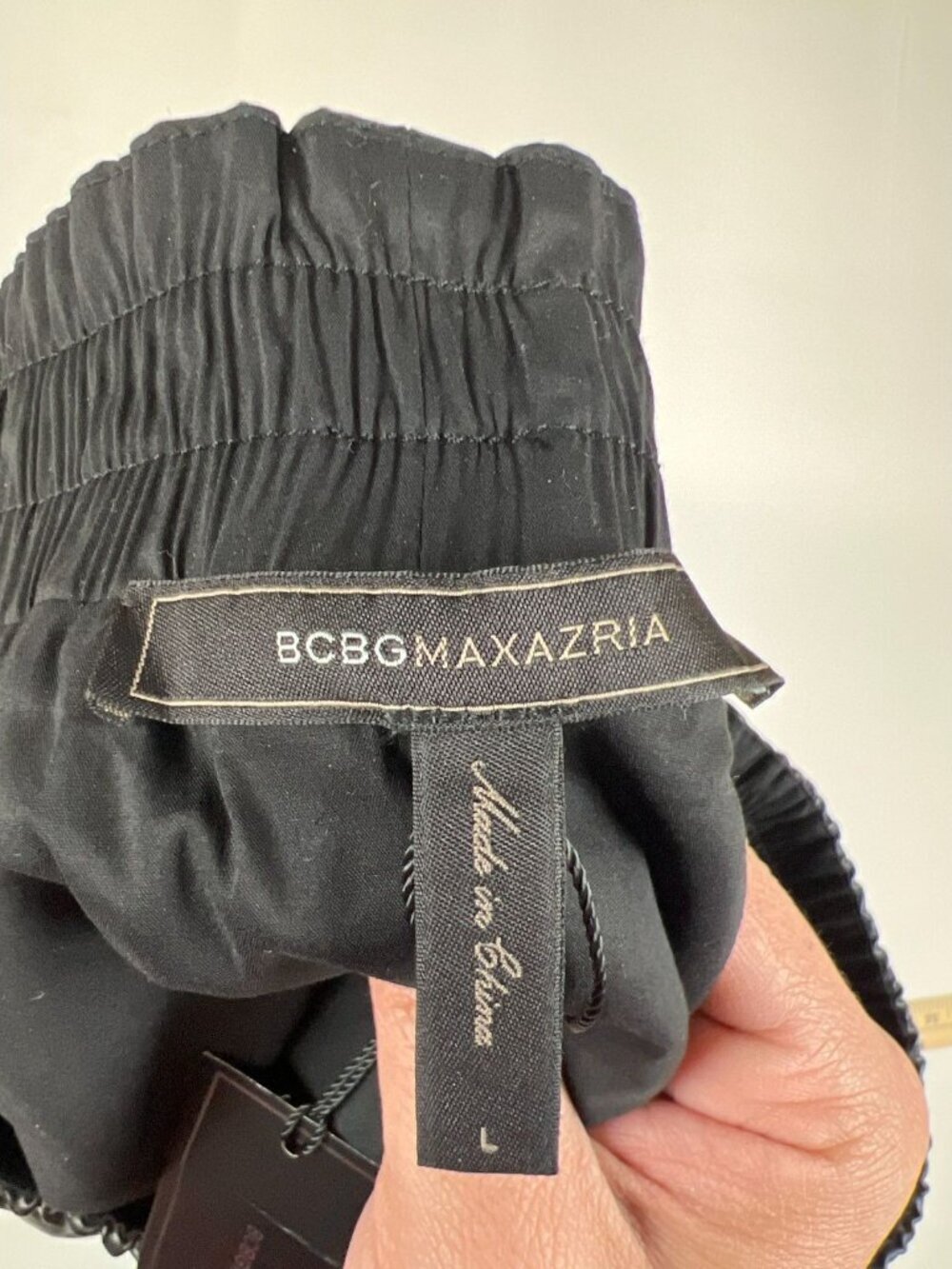 BCBGMAXAZRIA Women Size L Black Laika Faux Leather Mini Skirt Elastic Waist - Picture 7 of 8